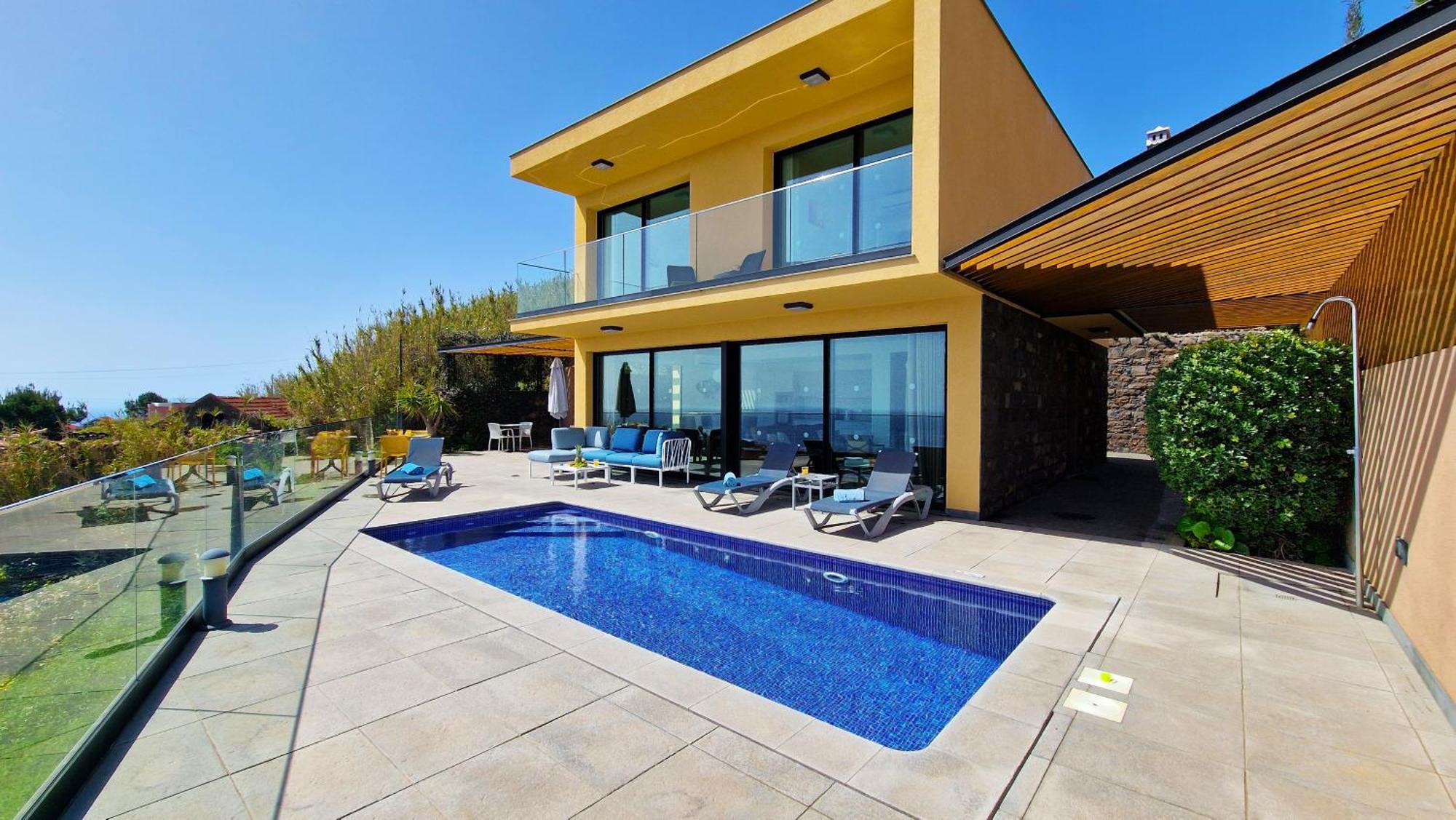 Eden Sun - A Modern Luxury Villa With A Panoramic View 普拉泽里什 外观 照片