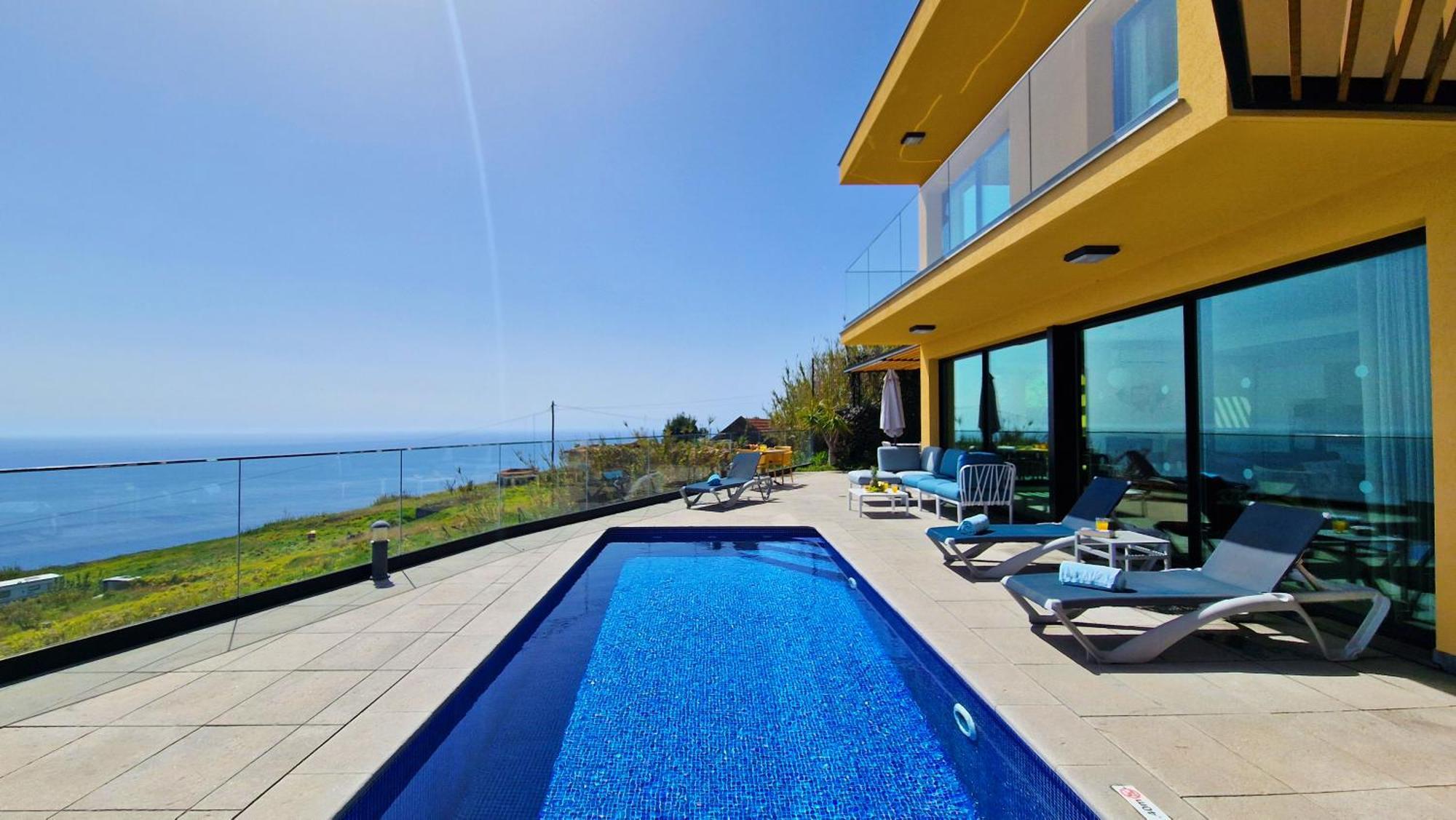 Eden Sun - A Modern Luxury Villa With A Panoramic View 普拉泽里什 外观 照片