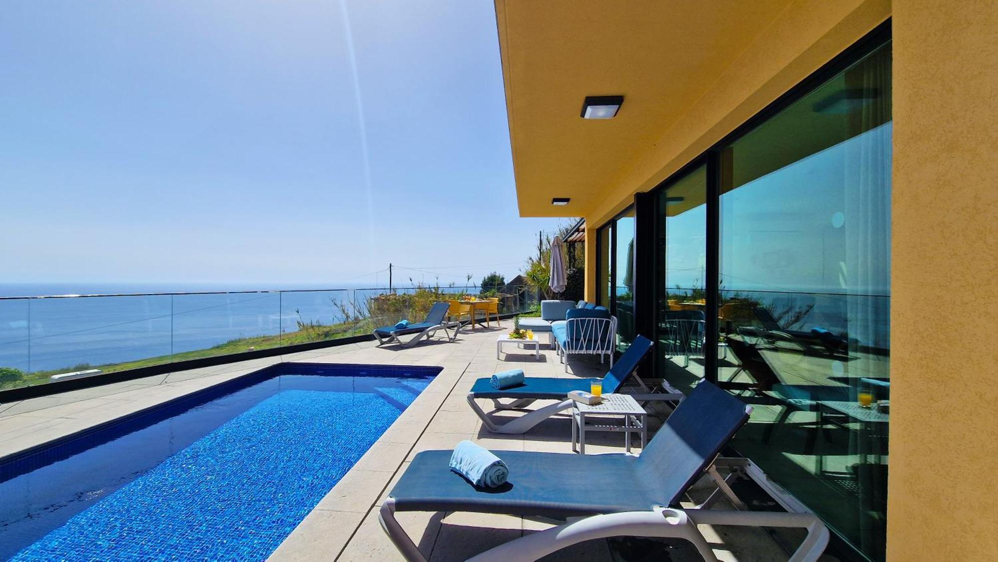 Eden Sun - A Modern Luxury Villa With A Panoramic View 普拉泽里什 外观 照片